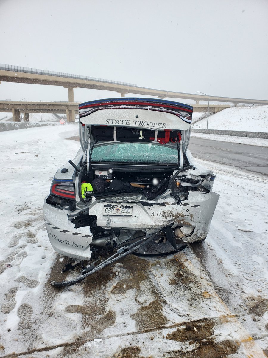 Colorado State Patrol tweet media