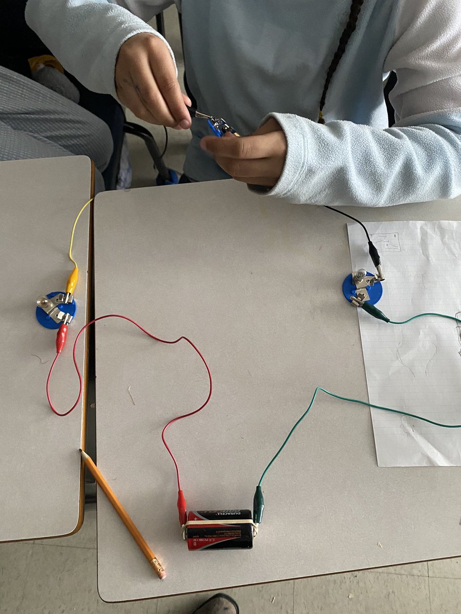 Working together + problem solving = lots of fun today creating electricity circuits! <a href="/SawmillCreekES/">Sawmill Creek</a>
