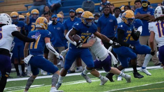 Matthew_Davila_'s tweet photo. Blessed to receive an offer from Bethany College. Thank you @CoachGrossner for the opportunity.
@CoachDunn619 @JsonCarter @CoachRoSDBaller @8nicknovak @CarneyCoaching @THEHIVEFB @NewGenKicking https://t.co/Ubm7epTQ7g