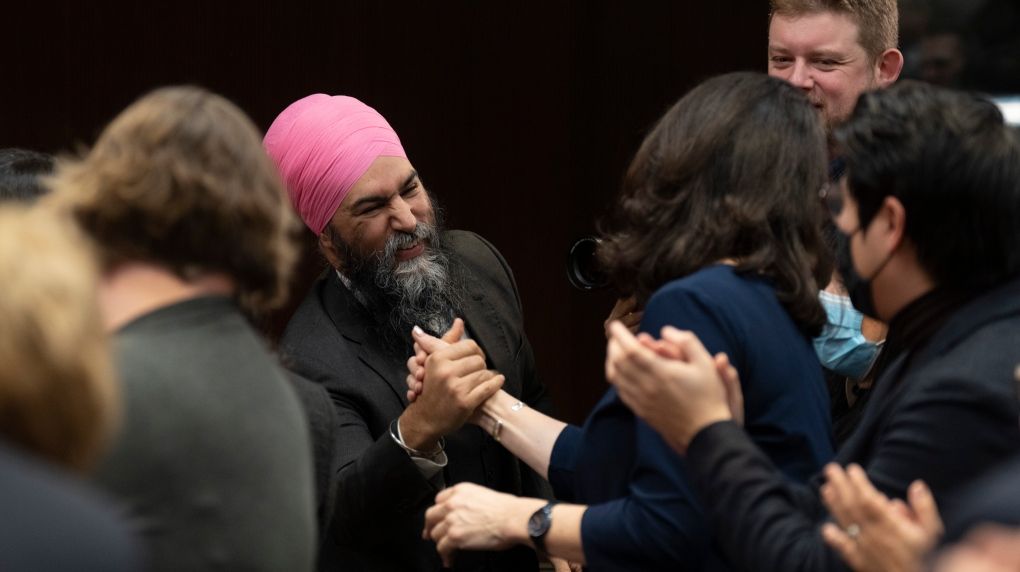 CTVNews's tweet photo. NDP leader says Liberal government is waging war against the working class https://t.co/HRd8silr7L https://t.co/XeXCUFjt98