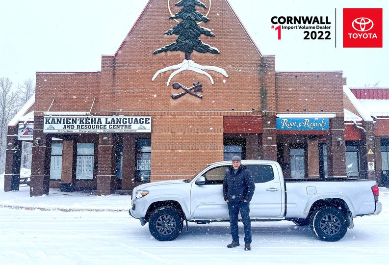 ToyotaCornwall's tweet photo. Congratulations to Stephen Lazore for taking delivery of his NEW 2023 TOYOTA TACOMA!
Thank you Stephen!
Nick Belmonte
eMail: nickbelmonte@xplornet.com
Cornwall Toyota
1875 Brookdale Avenue
Cornwall, Ontario. K6J 5X6 CANADA
(613) 932-1106
https://t.co/Ka5msYuqkO https://t.co/qJPSo7Pjsg