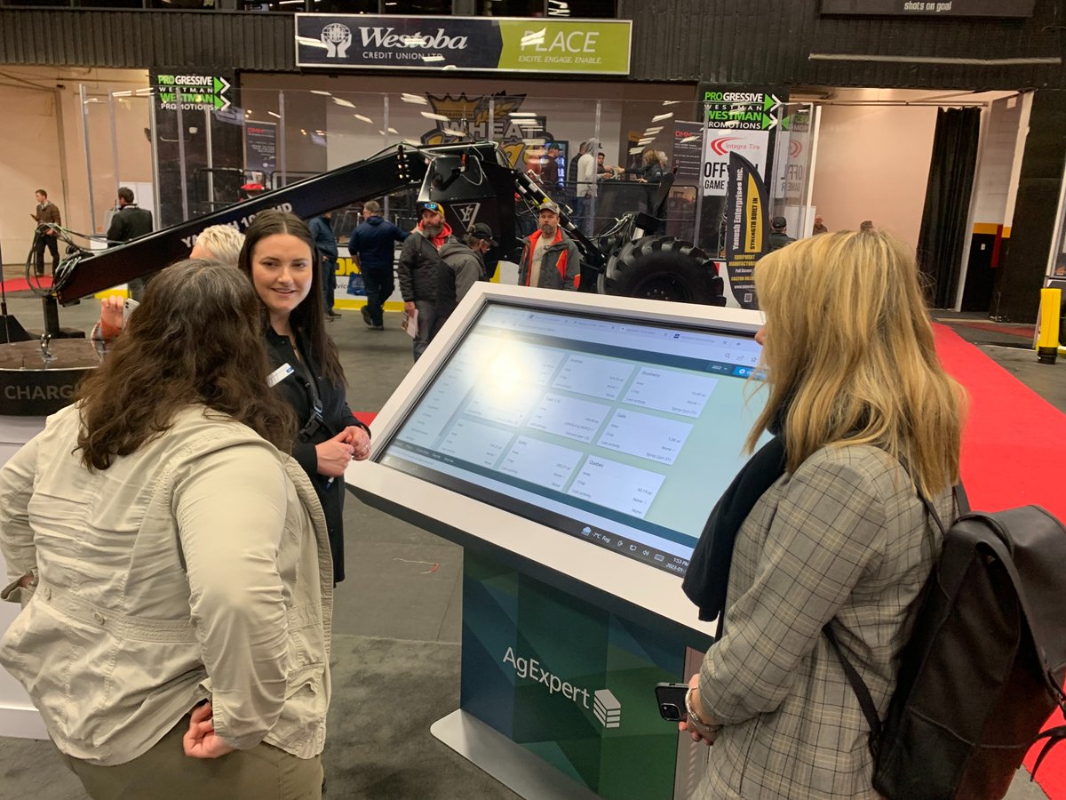 We ♥️ <a href="/MBAgDays/">Manitoba Ag Days</a>!

It was awesome to connect with <a href="/FCCAgExpert/">FCC AgExpert</a> product specialist Sarah at the <a href="/FCCagriculture/">Farm Credit Canada</a> booth to discuss the valuable insights their software is providing at Innovation Farms Powered by AgExpert. 🤝

#MBAgDays23 #InnovationFarmsMB #CdnAg