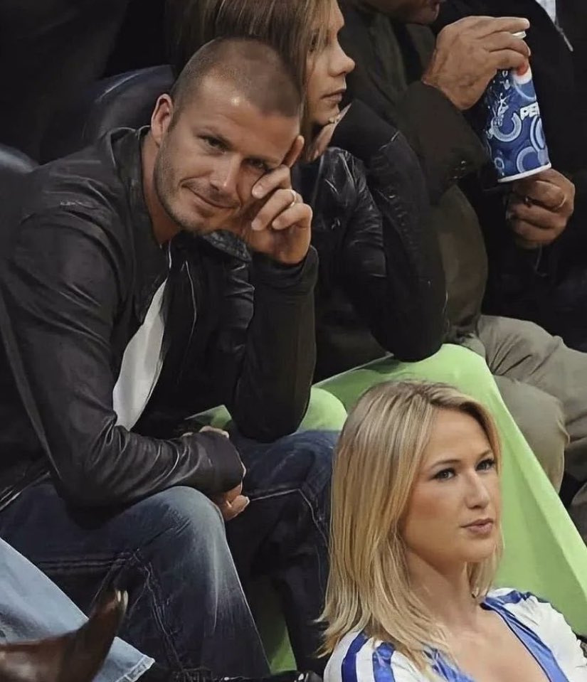 No Context Brits tweet media