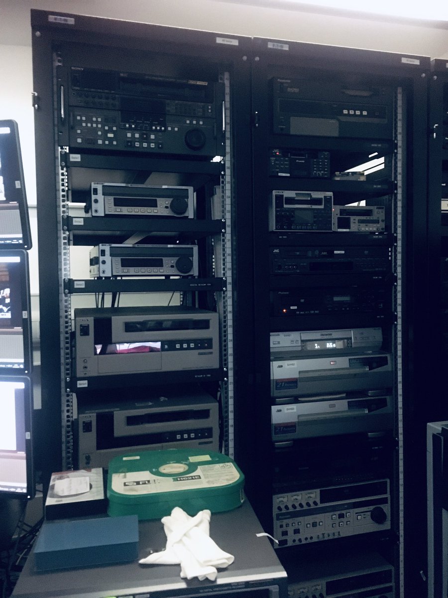 FutureArch1vist's tweet photo. An amazing visit to @nlskelvinhall to see behind the scenes of the sound and moving image archives! 📽#DigitalPreservation #soundarchive #movingimagearchive @UofGInfoStudies https://t.co/bk6c1o1iAU