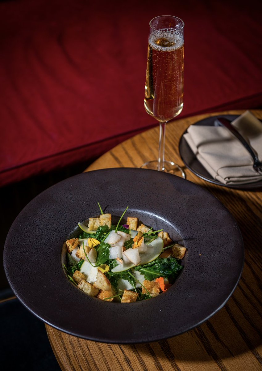 ˗ˏˋ ♡ ˎˊ˗ Reservations are now open for Valentine's Day ˗ˏˋ ♡ ˎˊ˗

Join us for a special prix fixe menu for $80 per person with optional wine pairings available!

Make a reservation:
opentable.com/booking/experi…