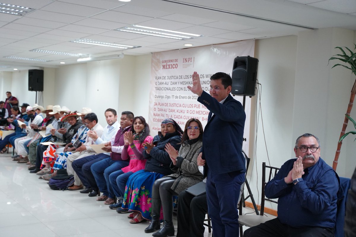 GobMxDgo's tweet photo. Dando seguimiento al #PlanDeJusticia para los Pueblos originarios, junto a compañeras y compañeros del #GobiernoDeMéxico y representantes originarios #Durango.
 
#ConstruyendoBienestar https://t.co/xv0aReJxH3