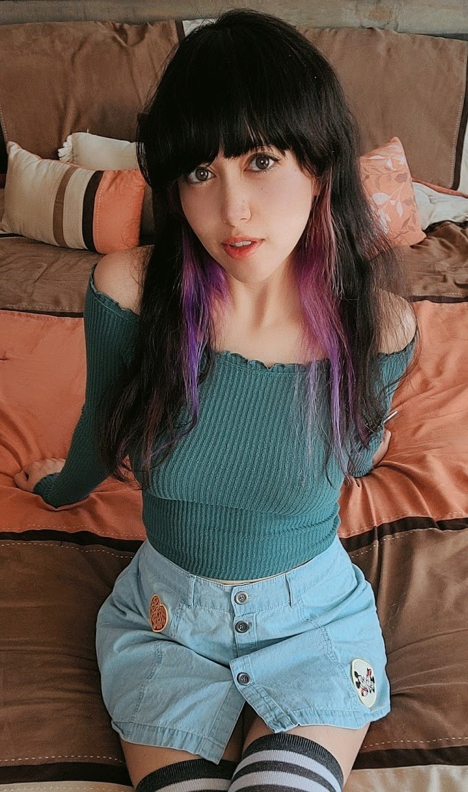 TW Pornstars - 1 pic. 𝕄𝕠𝕞𝕠𝕜𝕒🍑$7/month-Onlyfans.Com/momokakoizumi. Twitter. Heads up that