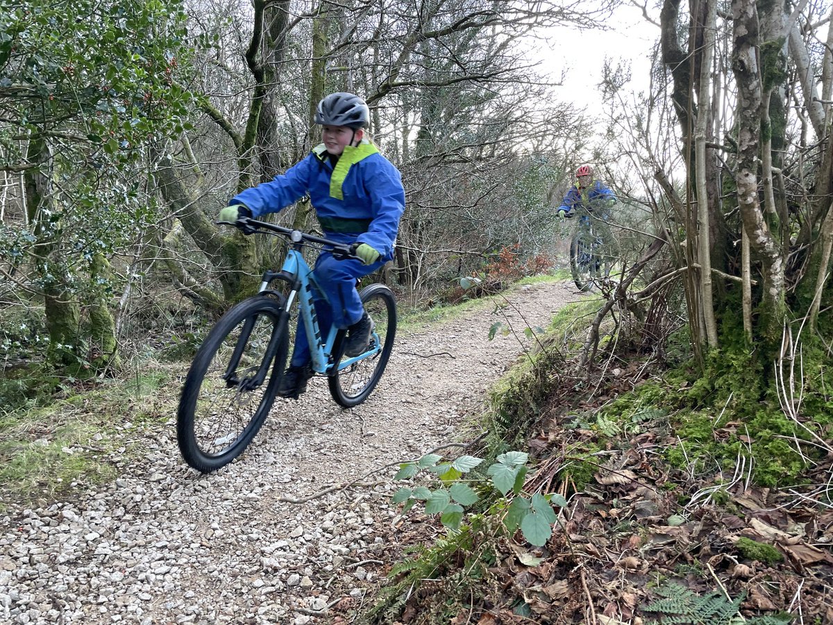 Arran Outdoor Education Centre (@arranoutdoor) on Twitter photo The Blue and the Yellow team from Arran primary 7s were out mountain biking today! <a href="/arranhigh/">Arran High School</a> <a href="/brodickprimary/">Brodick Primary</a> <a href="/lamlashprimary/">Lamlash Primary and Early Years Class</a> <a href="/shiskineprimary/">ShiskinePS</a> <a href="/whitingbayps/">whitingbayprimary</a> <a href="/kilmoryprimary/">KilmoryPS</a> The Blue and the Yellow team from Arran primary 7s were out mountain biking today! <a href="/arranhigh/">Arran High School</a> <a href="/brodickprimary/">Brodick Primary</a> <a href="/lamlashprimary/">Lamlash Primary and Early Years Class</a> <a href="/shiskineprimary/">ShiskinePS</a> <a href="/whitingbayps/">whitingbayprimary</a> <a href="/kilmoryprimary/">KilmoryPS</a>