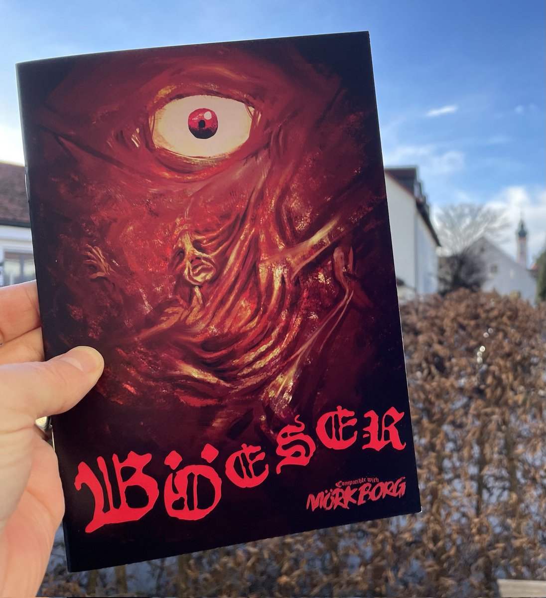 bin_nebenan's tweet image. It's so great to see BÖESER out in the wild! Thanks to everybody who backed the kickstarter and helped me making this beautiful zine! And thanks to the @MorkBorg people for making a license that is easy to understand and easy to use!  #ttrpg #pnpde #MorkBorg