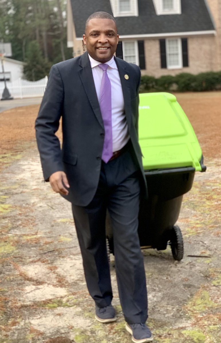 Don Davis tweet media