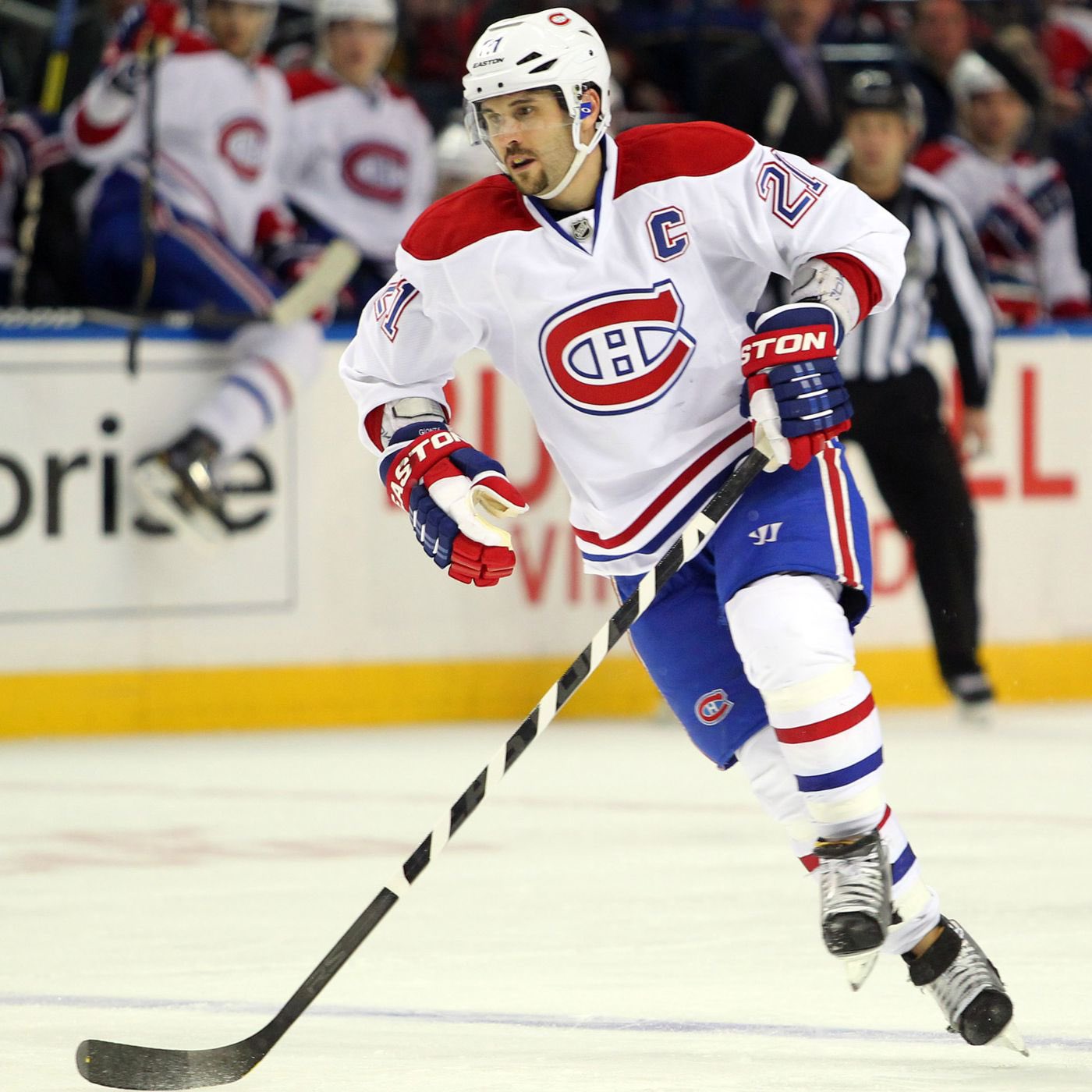 Happy 44th Birthday to the 28th team captain Brian Gionta! 