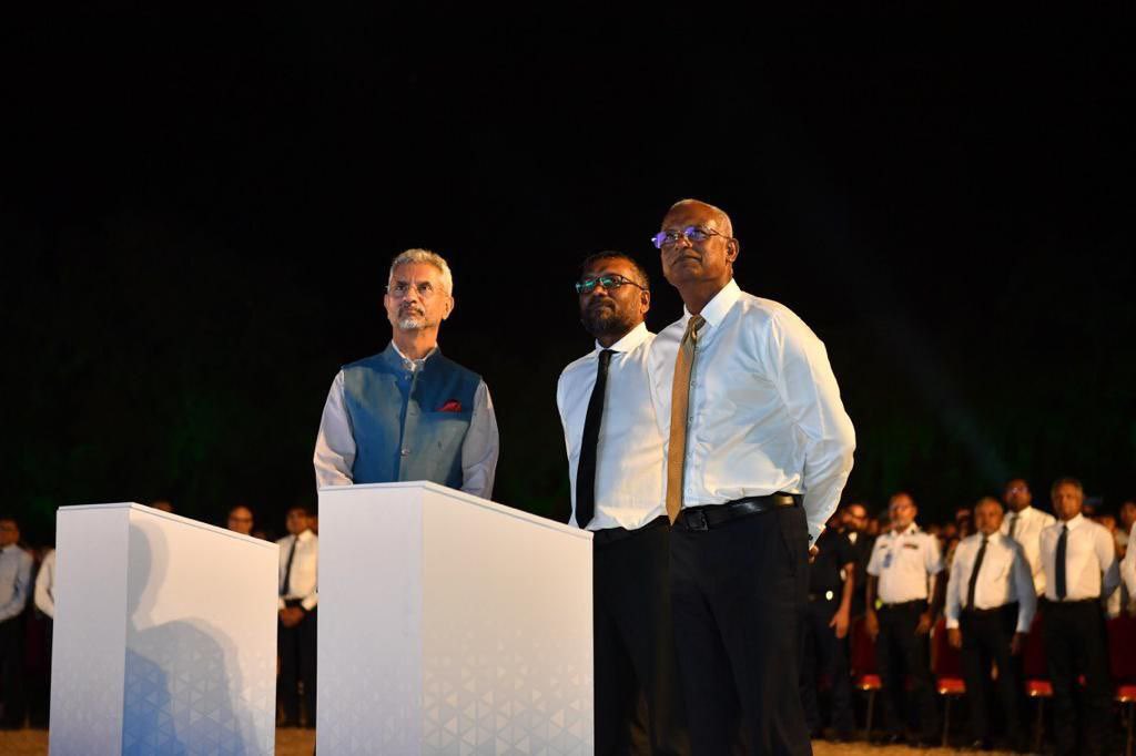 India EAM Visit | Expanding connectivity further and further!

The Hanimaadhoo International Airport project is a crucial infrastructure project facilitated through financial assistance of #India. It epitomises the Government’s desire to strengthen decentralisation in Maldives.