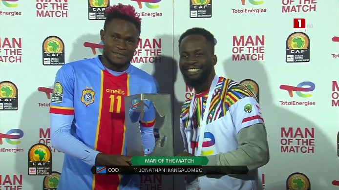 Siele_SP's tweet photo. Fin du match sur un score de parité 0-0, le match aurait pu basculer pour l'une des 2 équipes avec chacune des temps forts mais personne n'est parvenu à scorer. Jonathan Ikangalombo homme du match #CDRCIV #CODCIV #CHAN2022 #TotalEnergiesCHAN2022 https://t.co/zMByyXlzpa