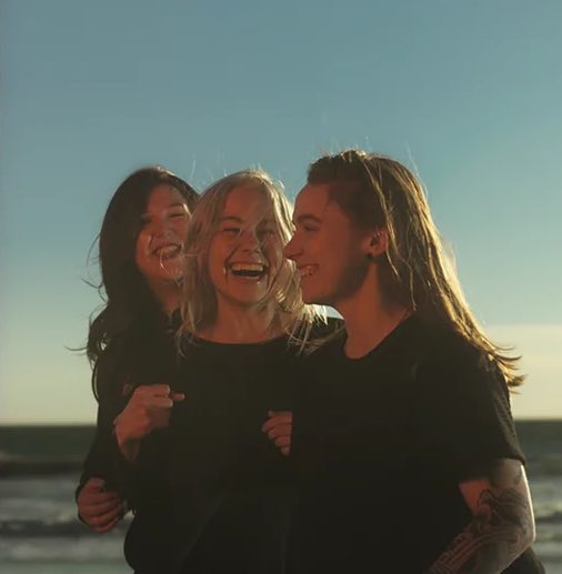 phoebe daily on Twitter: 