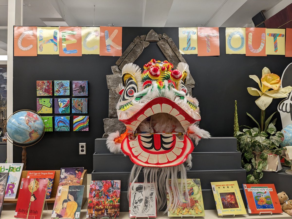 terrencelim61's tweet photo. We are excited to learn a little about the Lunar New Year and lion dancing @hillcreststars @sd61schools @SD61Learn special thanks to the @HungFutVictoria for the lion loan! I look forward to the parade in Chinatown on Jan 29th! https://t.co/DkFflAp0xX