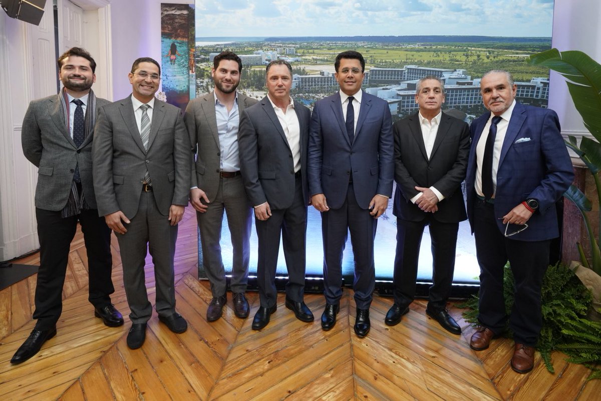 golfrd's tweet photo. Cap Cana anunció el inicio de operaciones del primer Sports Illustrated Resort Marina &amp; Villas desarrollado en el mundo. Luego de evaluar múltiples locaciones, inversionistas encontraron en Cap Cana, República Dominicana el lugar ideal para el lanzamiento de esta icónica marca. https://t.co/cPPENdhsFN