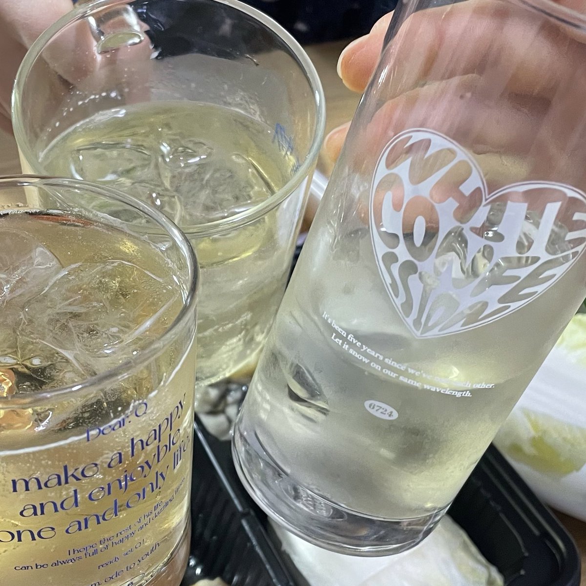 vvon_hee's tweet photo. 굴보쌈 미친넘이다 https://t.co/NNHTs2TbQU