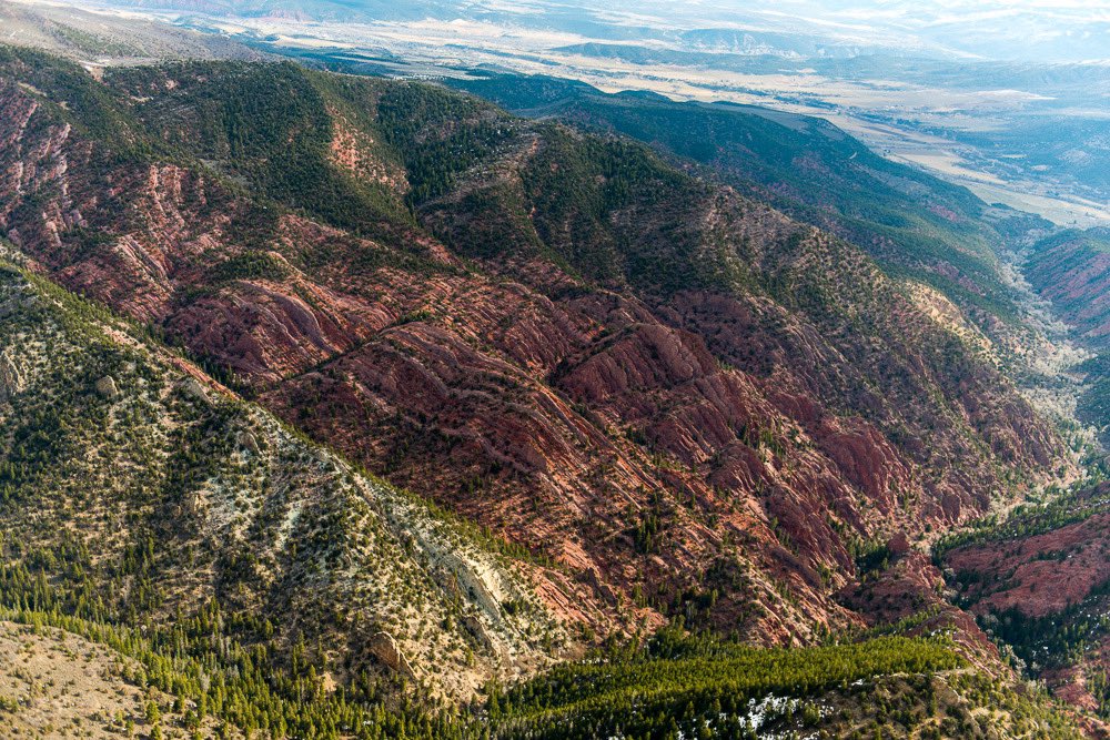 NWFoutdoors's tweet photo. We recently submitted comments on the @BLMNational’s proposed withdrawal of the #ThompsonDivide area in #Colorado. The Proposed Withdrawal would #conserve & #protect some of the finest #elk & mule #deer #habitat in the world & some of the best #hunting opportunities in Colorado. https://t.co/dyK3wpPB3e