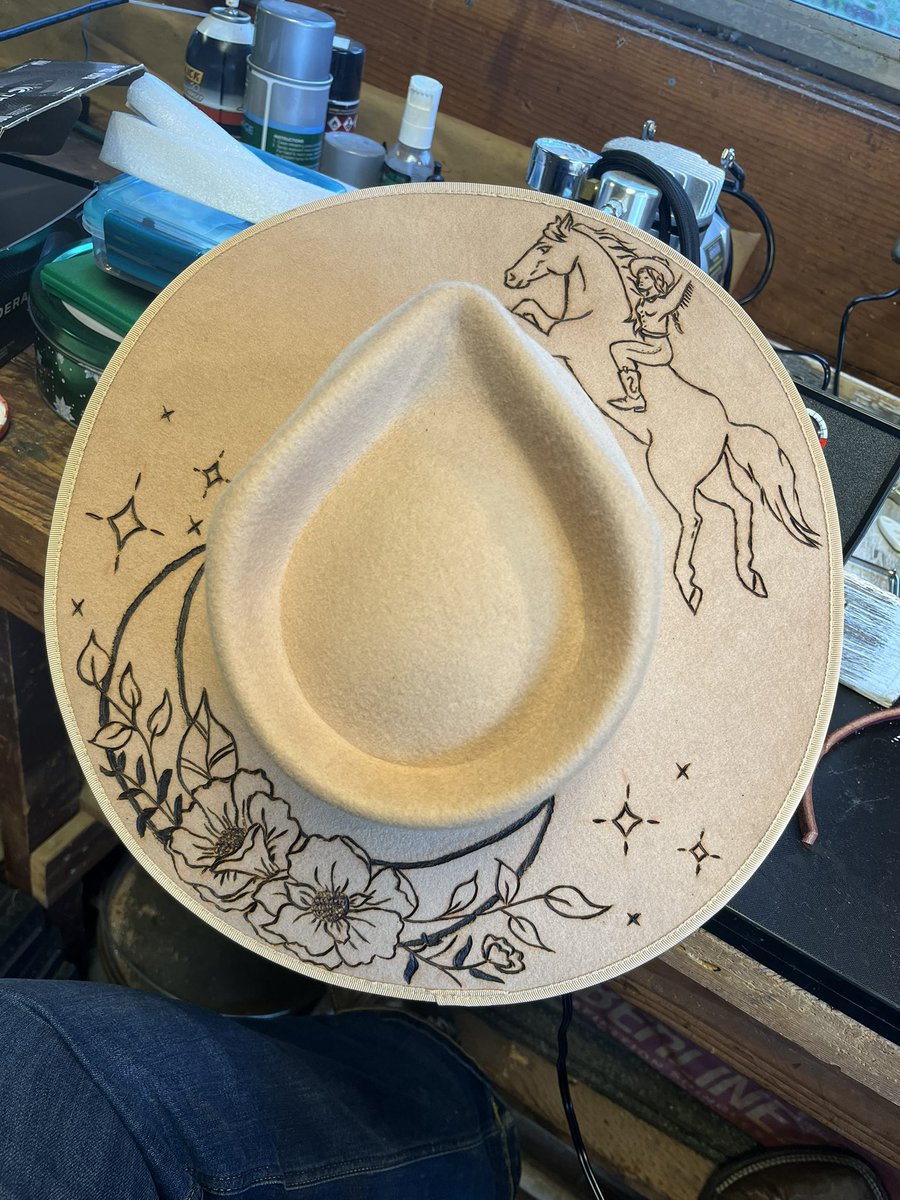 localcowboygal's tweet photo. Anyways… I think I’ll have much more to learn, but for now I’m going to stay as true as I can to my vision. Oh, and here’s the hats I’ve made so far 🥰 find me on insta @//jaxofalltradesart https://t.co/ROdSCO7thA