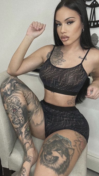 😇 https://t.co/mzcV25p2Zs