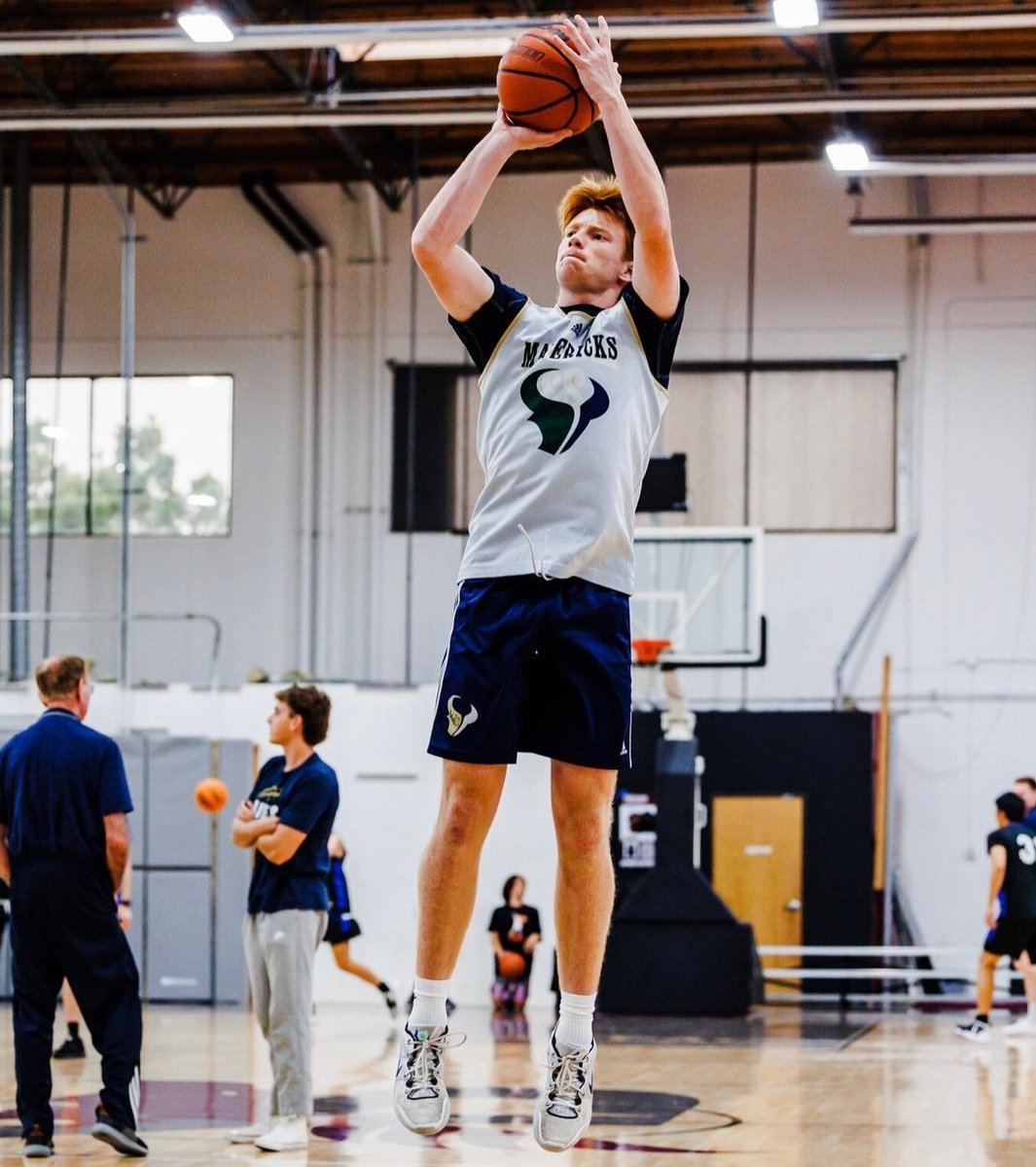 2023 LCC WF Christian Brown's last 7 Games: 

38, 22, 18, 20, 20, 45, 33 

When we say he's one of the top unsigned players out West, we have receipts! #GP <a href="/christianwb33/">Christian Brown</a>