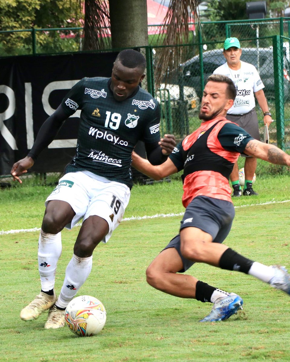 DeportivoCaliCP's tweet photo. Resultados partidos amistosos 🆚 Carabobo F.C

Partido A
Deportivo Cali 1️⃣ 🆚 1️⃣ Carabobo
⚽️ Kevin Viveros

Partido B
Deportivo Cali 5️⃣ 🆚 0️⃣ Carabobo
⚽️ Parra, Arroyo, Vásquez, Cabal y Ramos.

#PretemporadaDeportivoCali🇳🇬 https://t.co/4QsO6tsZlf