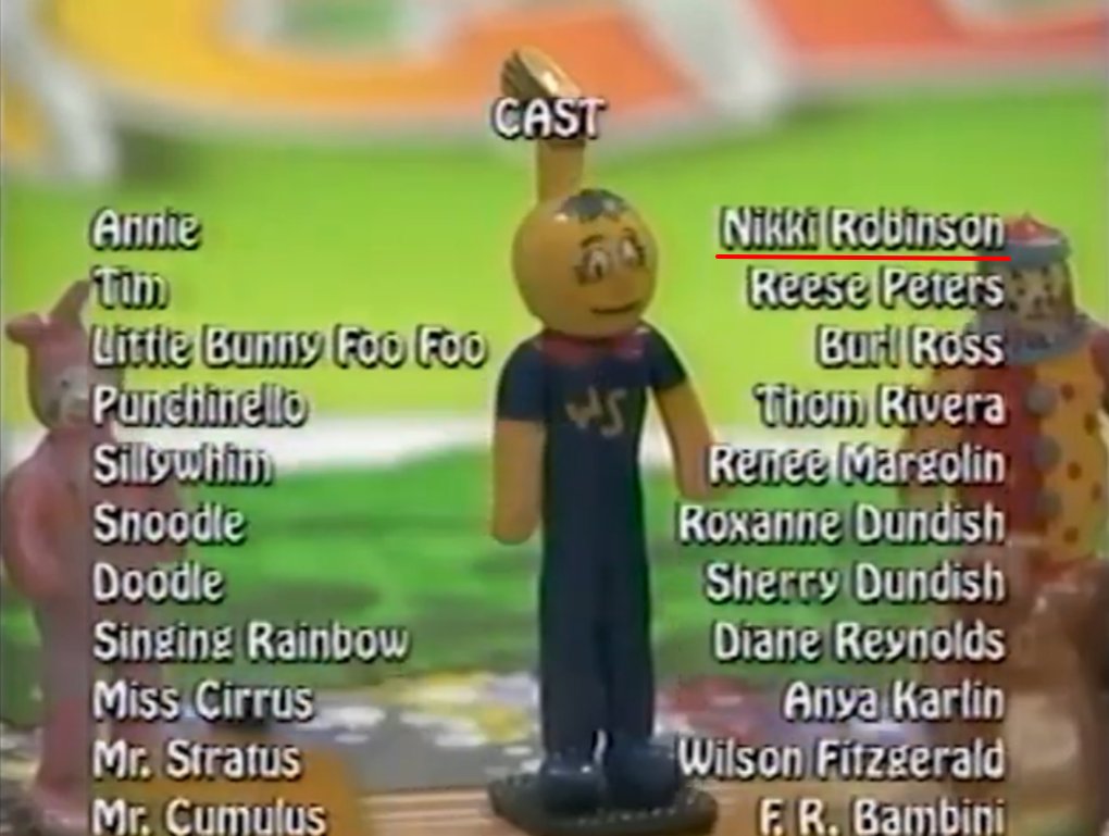 ItsGokaiOrange's tweet photo. You never know who grows up to be famous. #WeeSing https://t.co/ZPMGTIBQ0e