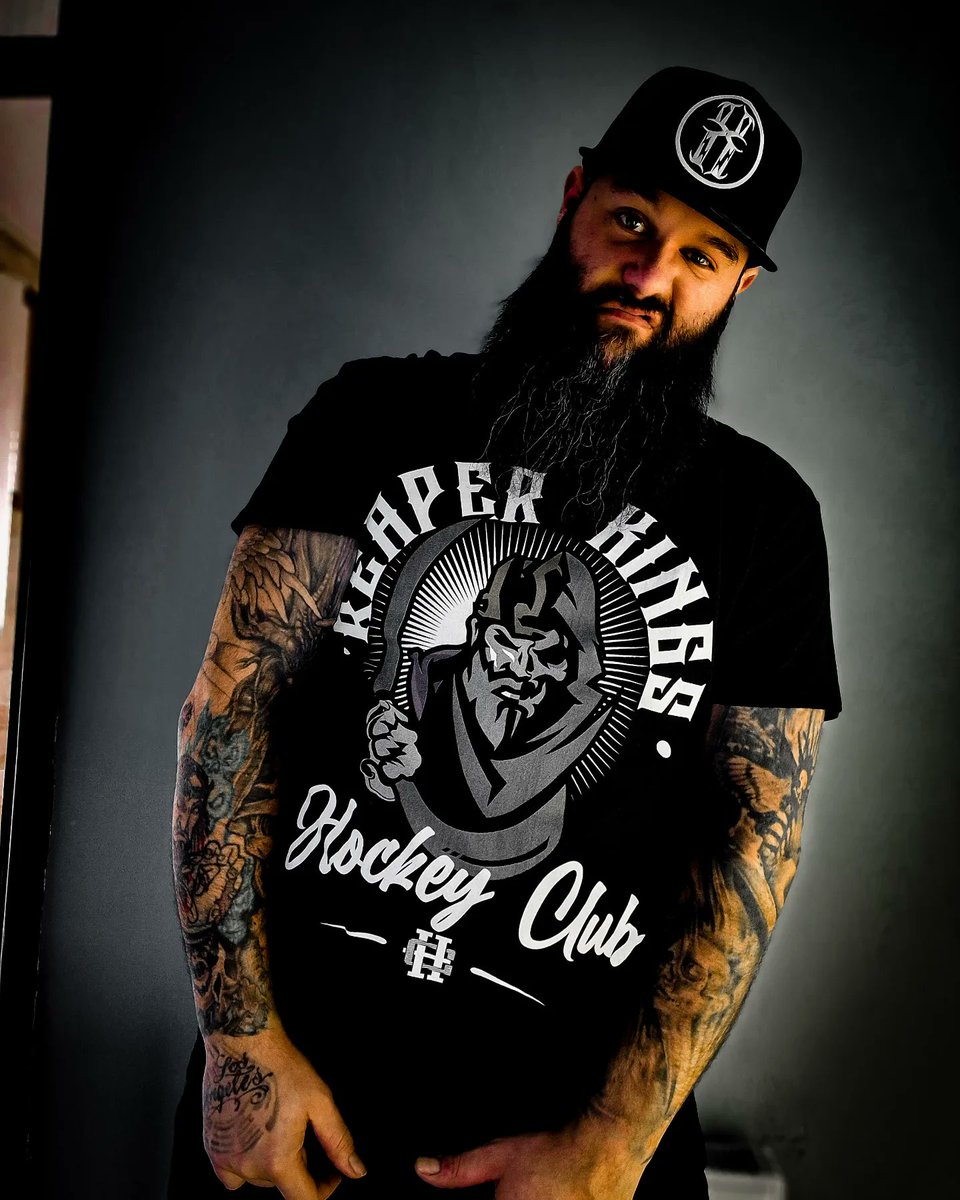 HOCKEYARTCO's tweet photo. Reaper Kings collective

Available in Small - 3XELL
premium supersoft and Heavy Duty and now online 

 #HockeyArtCo #HockeyCruApparel #HCA #HAC #nhl #icehockey #hockeylifestyle #HockeyArtClothingUK #reaper #ReaperKings👑💀 https://t.co/vBTkL4o13W