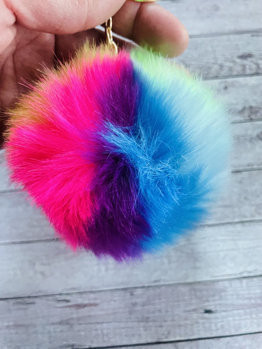 CuteNUniqueShop's tweet photo. Rainbow colorful fur ball pom pom keychain @cutenuniquestudio.etsy.com
-
-
-
-
#cuteNuniquestudio #etsyshop #EtsySeller #etsy #etsystore #keychains #smallbusiness #keyring #giftideas #love #accessories #art #gifts #cute #souvenir #keychaincollection #supportsmallbusiness #kawaii https://t.co/Sh7B01wpie