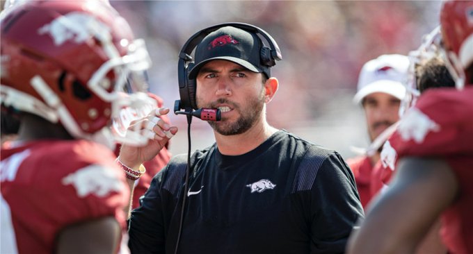 TreyBiddy's tweet image. TCU is expected to hire Arkansas' Kendal Briles as offensive coordinator, sources tell @bmarcello of @247Sports #wps #arkansas #razorbacks (FREE): 247sports.com/college/arkans…