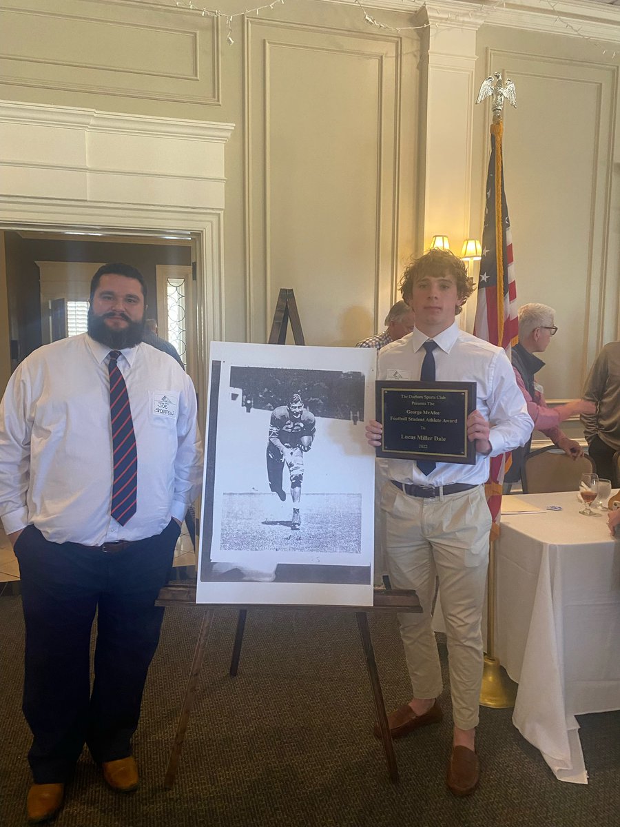 Thankful to receive the 2022 George McAfee Football Student Athlete Scholarship Award! <a href="/JosephSharrow/">Joseph Sharrow, CMAA</a> <a href="/JordanFalcons/">Jordan Falcons Athletics</a> <a href="/JordanFalconsFB/">Jordan Falcons</a>