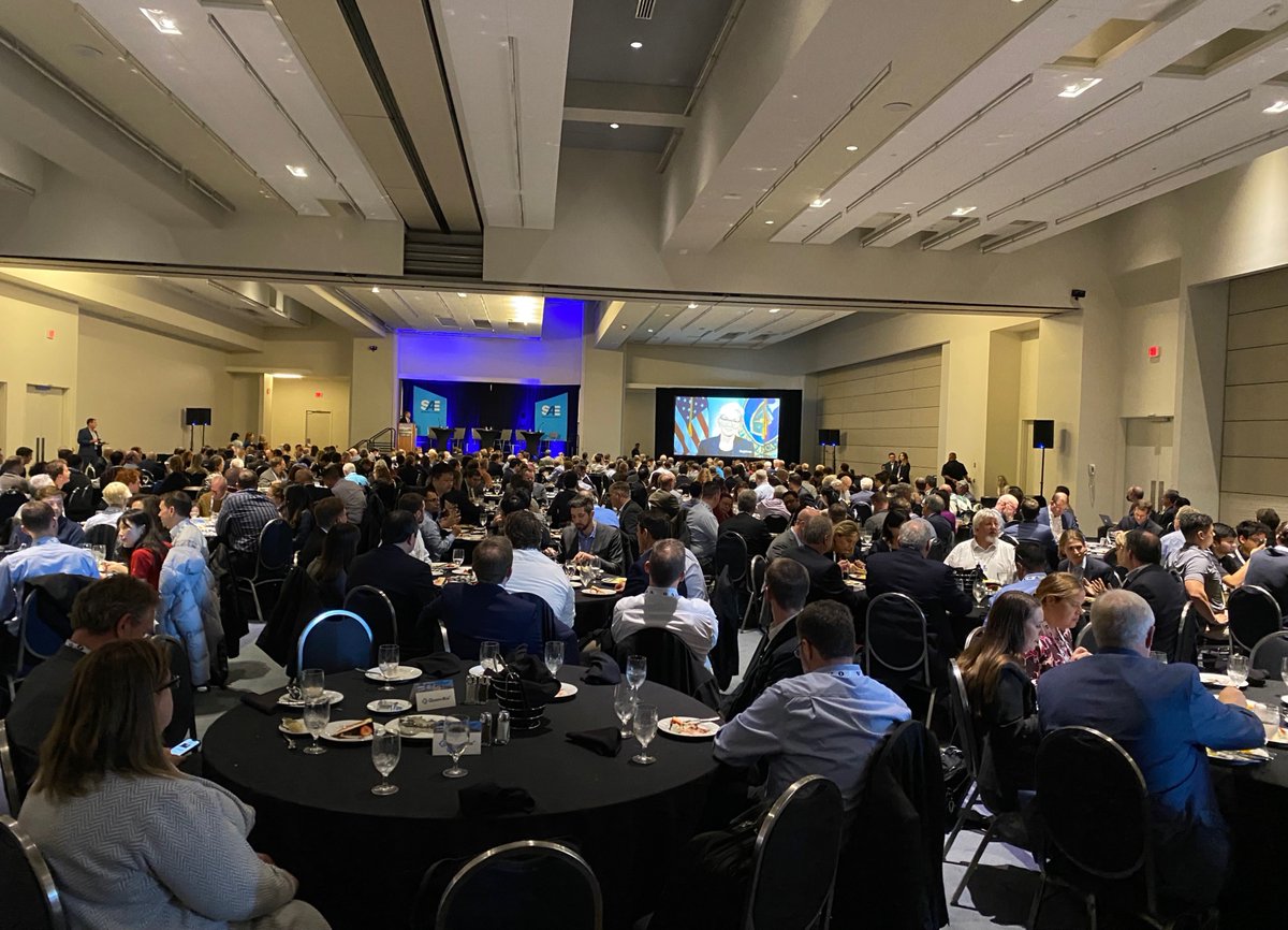 SAEIntl's tweet photo. Leaders from @ENERGY, @USDOT, @EPA & @HUDgov shared details on the latest comprehensive Transportation Decarbonization Blueprint with us during the luncheon roundtable at #GIM23! https://t.co/iAu352T0WH