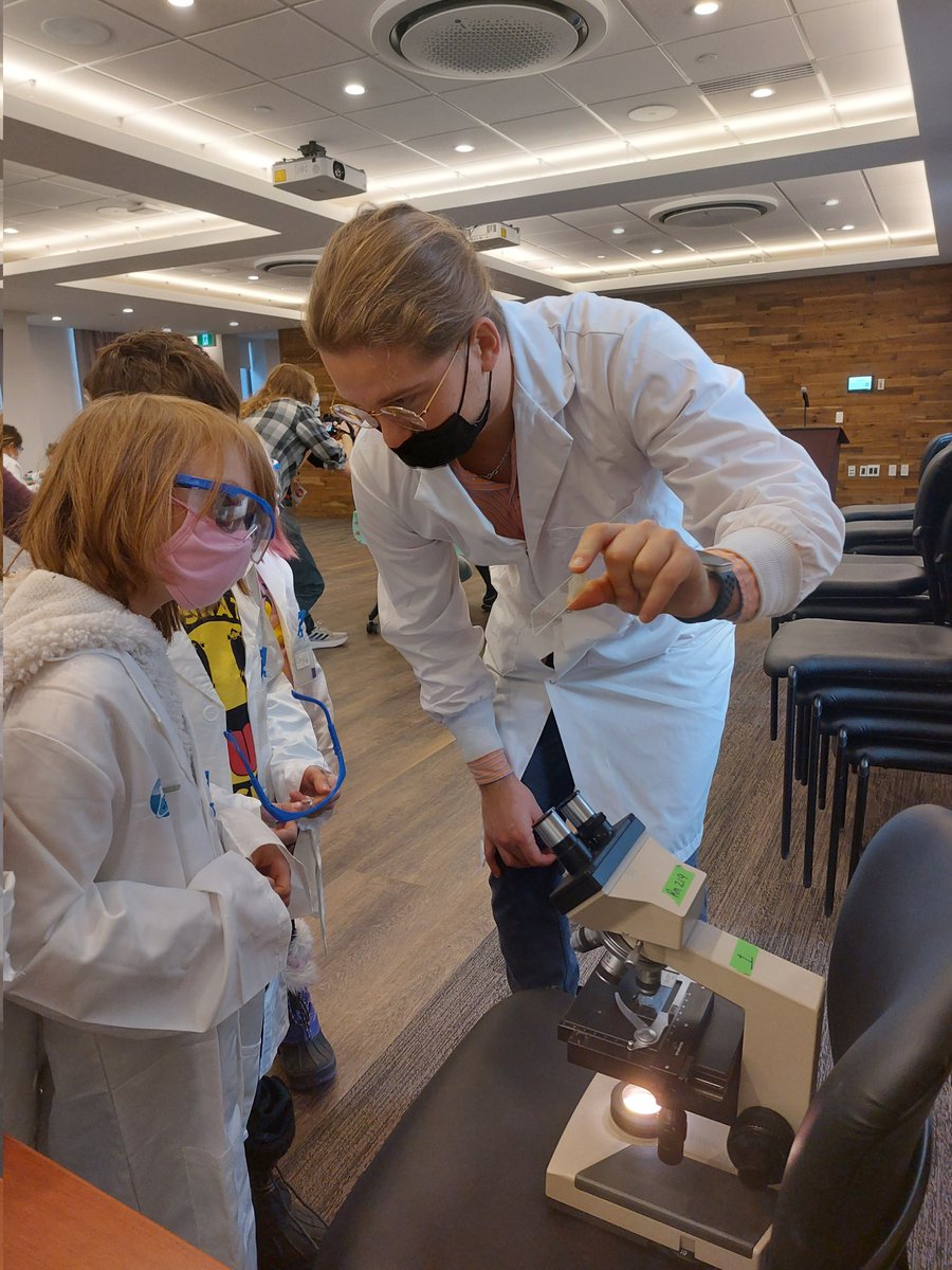 RourkeLab's tweet photo. Thank you to all of the @MountAllison  student volunteers and Dr. Susie Andrews in @MTA_Rel_Studies for making today's hands on STEAM campus visit an overwhelming success. #Together https://t.co/vTG3ApExlf