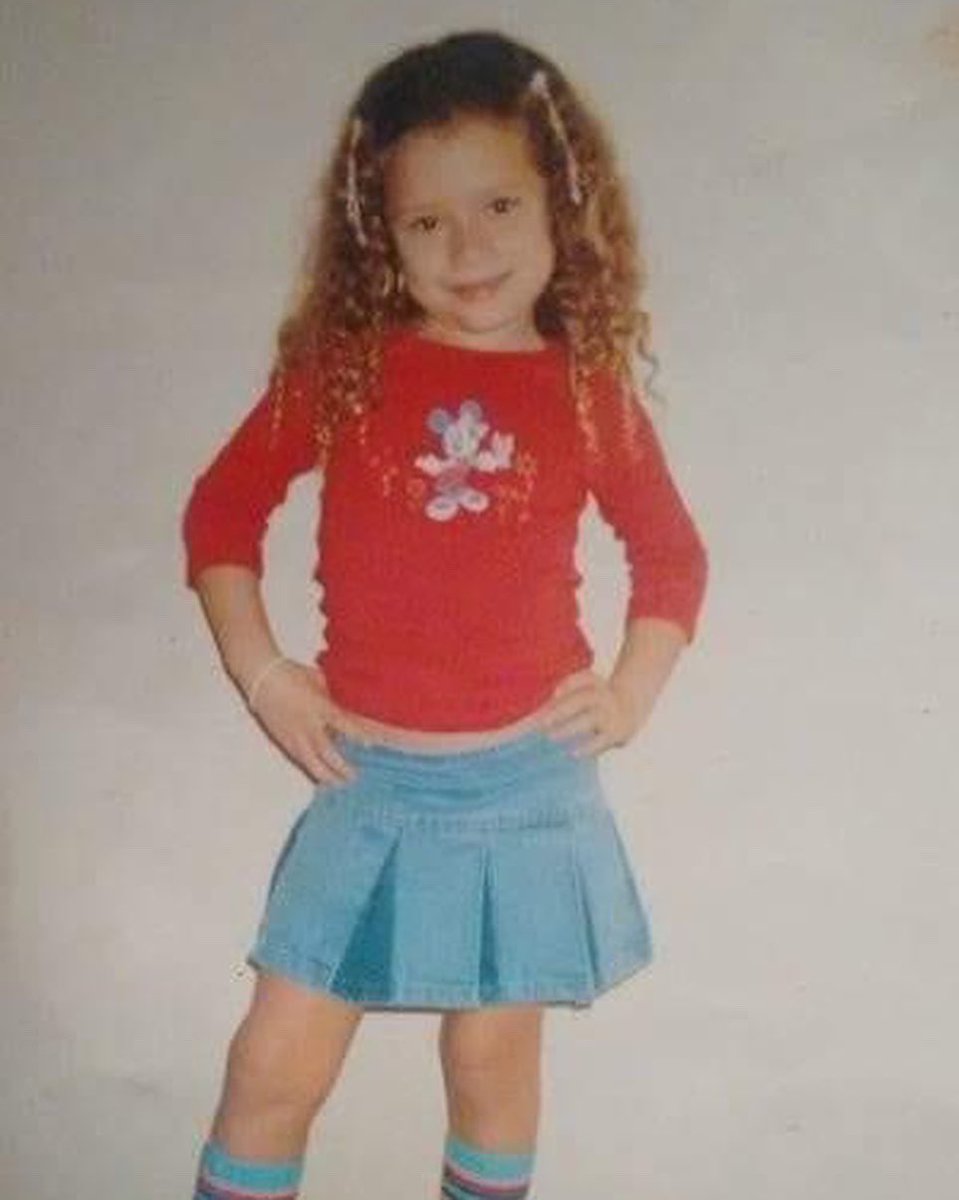 Alexandra Hazan🌻 tweet media