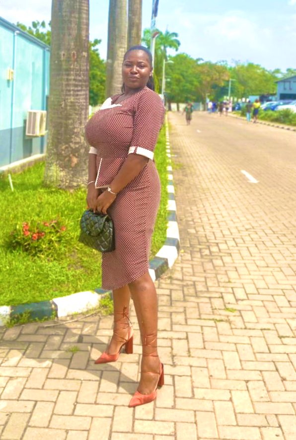 _deboraho_'s tweet photo. You all spot the beautiful Bori in the elegant BORI DRESS.
We love how she styled the piece and canโt help but have her as our #ClientCrush for the week ๐ค
Available in size 6-18
Price : 15,500
(Additional charge applies from size 14) https://t.co/2vlsRycbOU