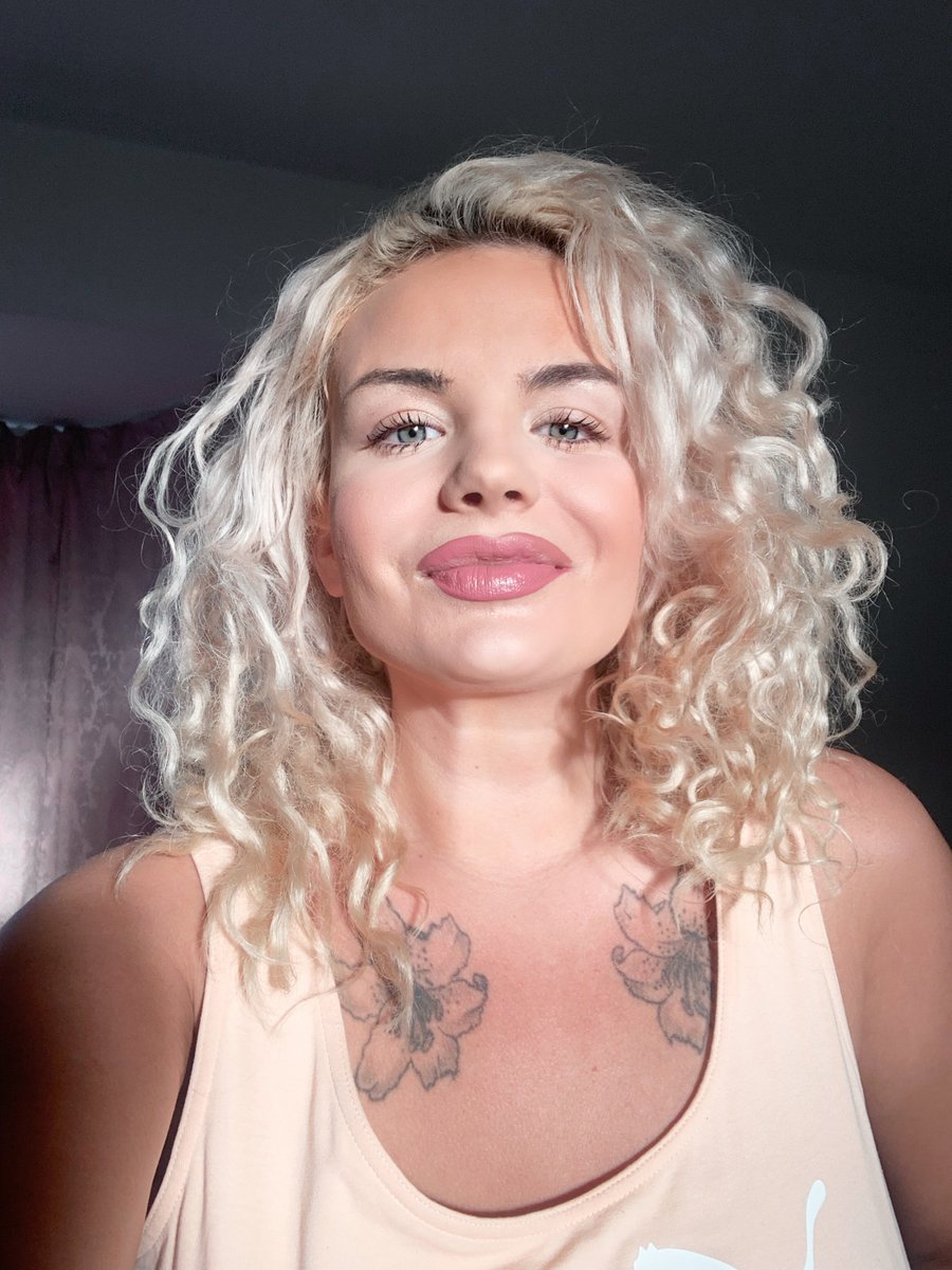 persian_bitch's tweet photo. I wanna Thursday treat ...

#FinDom, #PayPigs, #Poppers, #Exposure, #SPH, #BM, #CEI, #SissySluts, #Cuckolds, #FootFetish, #Smoking, #Leather, #PVC, #Nylons https://t.co/dJJfRFtRl1