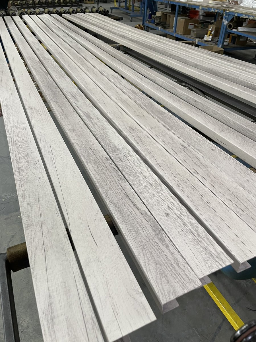 QPCFinishing's tweet photo. Beautiful Driftwood happening today at QPC Finish. It’s all about aluminum!  
Am I presenting these finishes at your architects office this year?  Email me. https://t.co/vr0QK3wjUO
