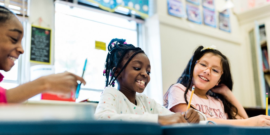 CurriculumAssoc's tweet image. Educators and paraprofessionals can use these five quick tips as accelerated learning solutions: bit.ly/3CRb3oj

#EducationBlog #TeacherBlog #AcceleratedLearning