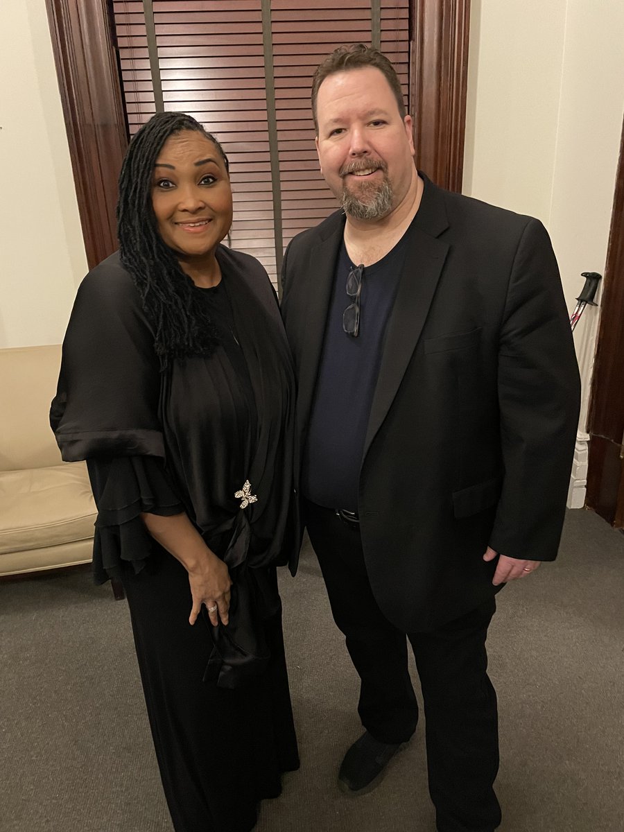 NEW EPISDOE: Its the anniversary week of the birth of one of the greatest Parkinson's advocates of all time: Muhammad Ali. We explore what might've triggered Ali's PD other than boxing. w/ <a href="/maymayali/">May</a> <a href="/MichaelOkun/">Michael Okun</a>
Presenting partner <a href="/ParkinsonCanada/">Parkinson Canada</a> megaphone.link/CORU5782286340