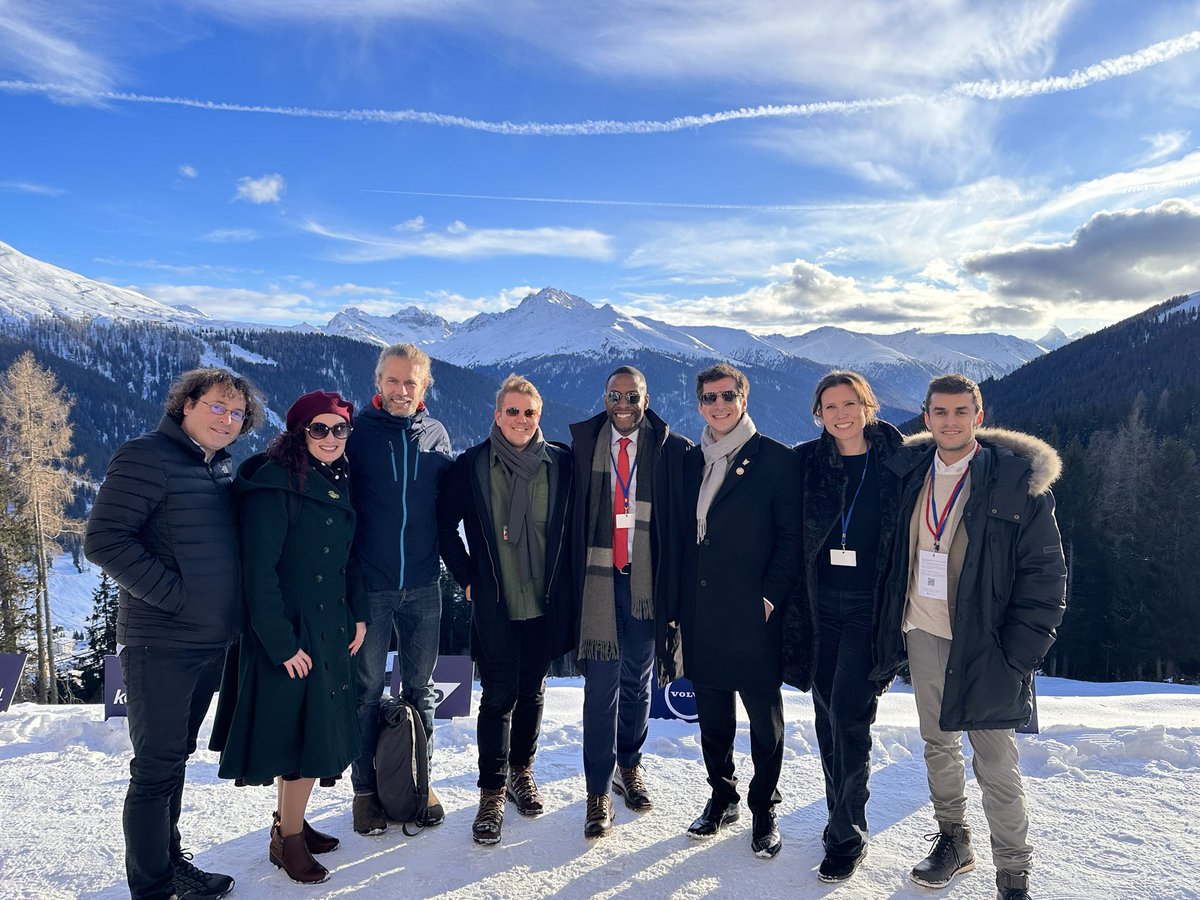 <a href="/wef/">World Economic Forum</a> <a href="/Davos/">World Economic Forum</a> <a href="/swedishlunch/">swedishlunch</a> happy to drive the future while having fun with this crew.
