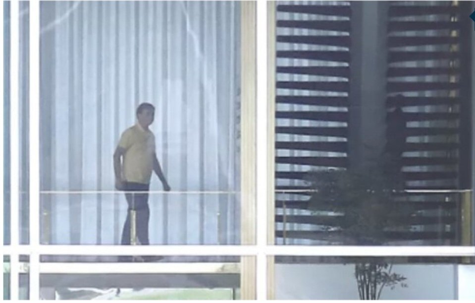 Não é mais sobre "Bolsonaro instigar" atos golpistas. A partir de agora estamos falando, com provas, sobre Bolsonaro participar da estruturação do golpe. O Alvorada era o epicentro da organização golpista. Leia em agenciasportlight.com.br