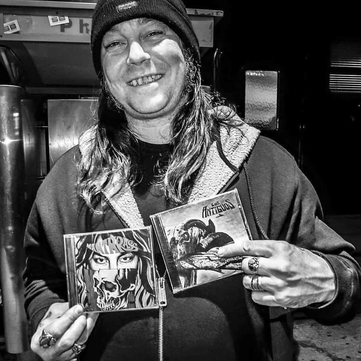 Manthrass's tweet image. Awesome!! Real pic!!. 
New York 2014
Matt Pike 🎸(Sleep - High On Fire) + @Manthrass &quot;EP&quot; (2013) 
Ph: Nico Ramos Díaz 📷
manthrass.bandcamp.com/album/manthras…