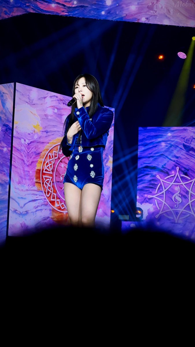 mobaiiii's tweet photo. 230115-MY CON
沒拍到好看的⭐️照片 但🐶超殺🥹
#마마무 #솔라 #휘인 #화사 #MAMAMOO #SOLAR #WHEEIN #HWASA
#MYCONinTAIWAN
#myconinTaipei https://t.co/v6WwbHTQbo