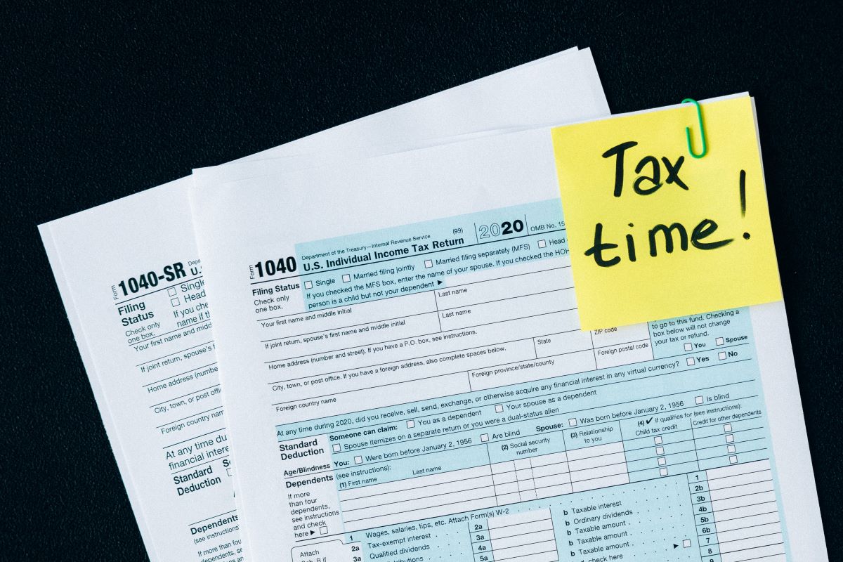 LoraVega14's tweet photo. Today is the deadline for employers to provide employees their W-2 forms and certain 1099 forms!
Lora Vega, CPA, is available to help you with tax preparations for 2022 call today at (520) 271-3230.
#W2Forms #1099Forms #TaxPreparation #Accounting #LoraVegaCPA #SouthernArizona https://t.co/x2HX5BtIfQ