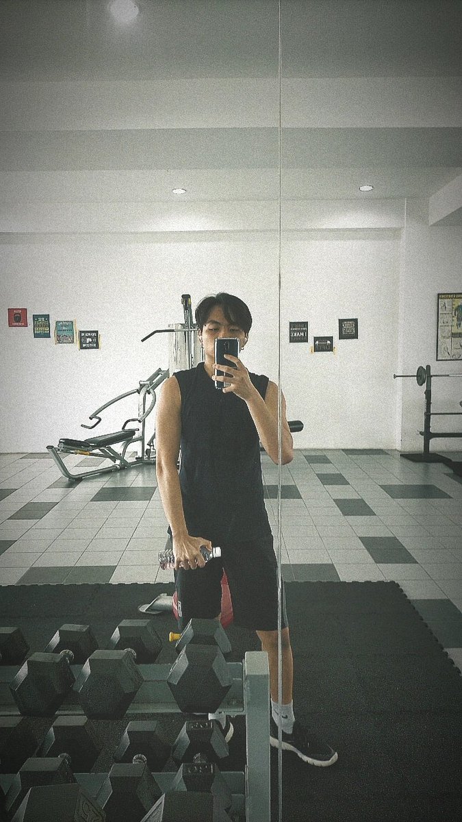 Kenneth53234491's tweet photo. Uuuuu goo the fxcking gymmm🗿 https://t.co/eOxQP7IIfs