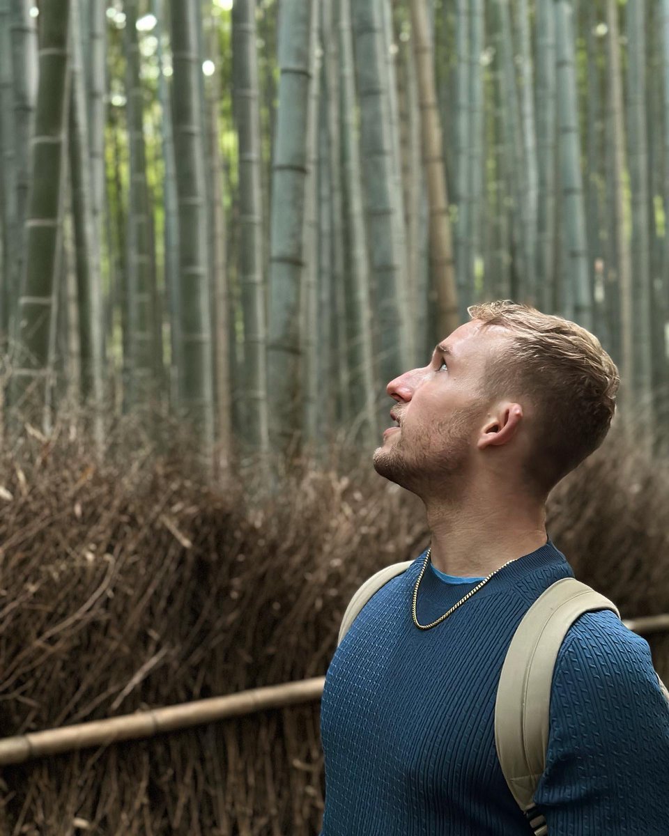 MikeyQuidort's tweet photo. Japan was beautiful. #bambooforest #kyoto https://t.co/IbjMh0lfC9