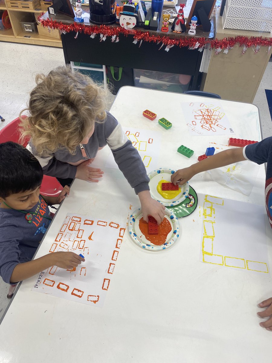 msferrantee's tweet photo. Creating rectangular masterpieces using Legos! #ShapeoftheWeek @AlyssaDenfeld @LisaJohnson1067 https://t.co/9rKcrrZEKO