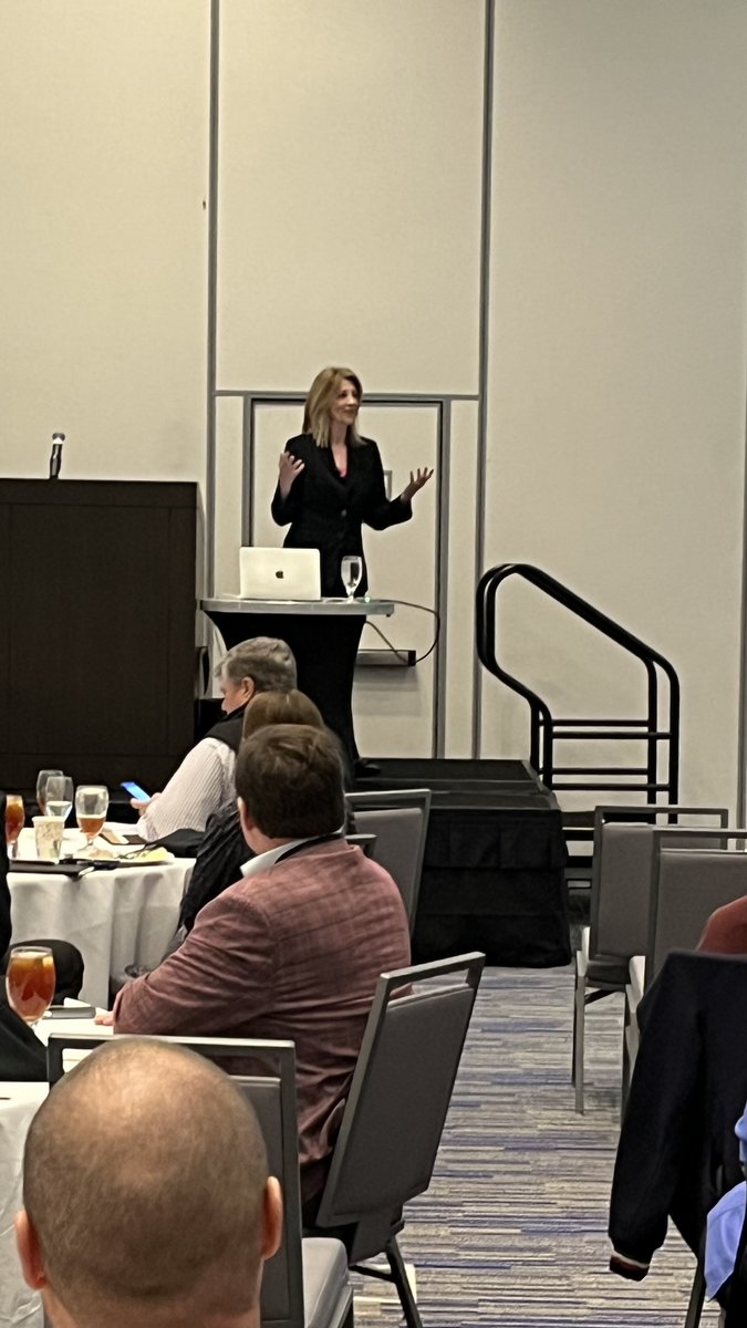 FPAGKC's tweet photo. It was a pleasure having Stephanie Kelton present Recession Looms: But is it Imminent? at our chapter meeting today https://t.co/BBzj27SQHs