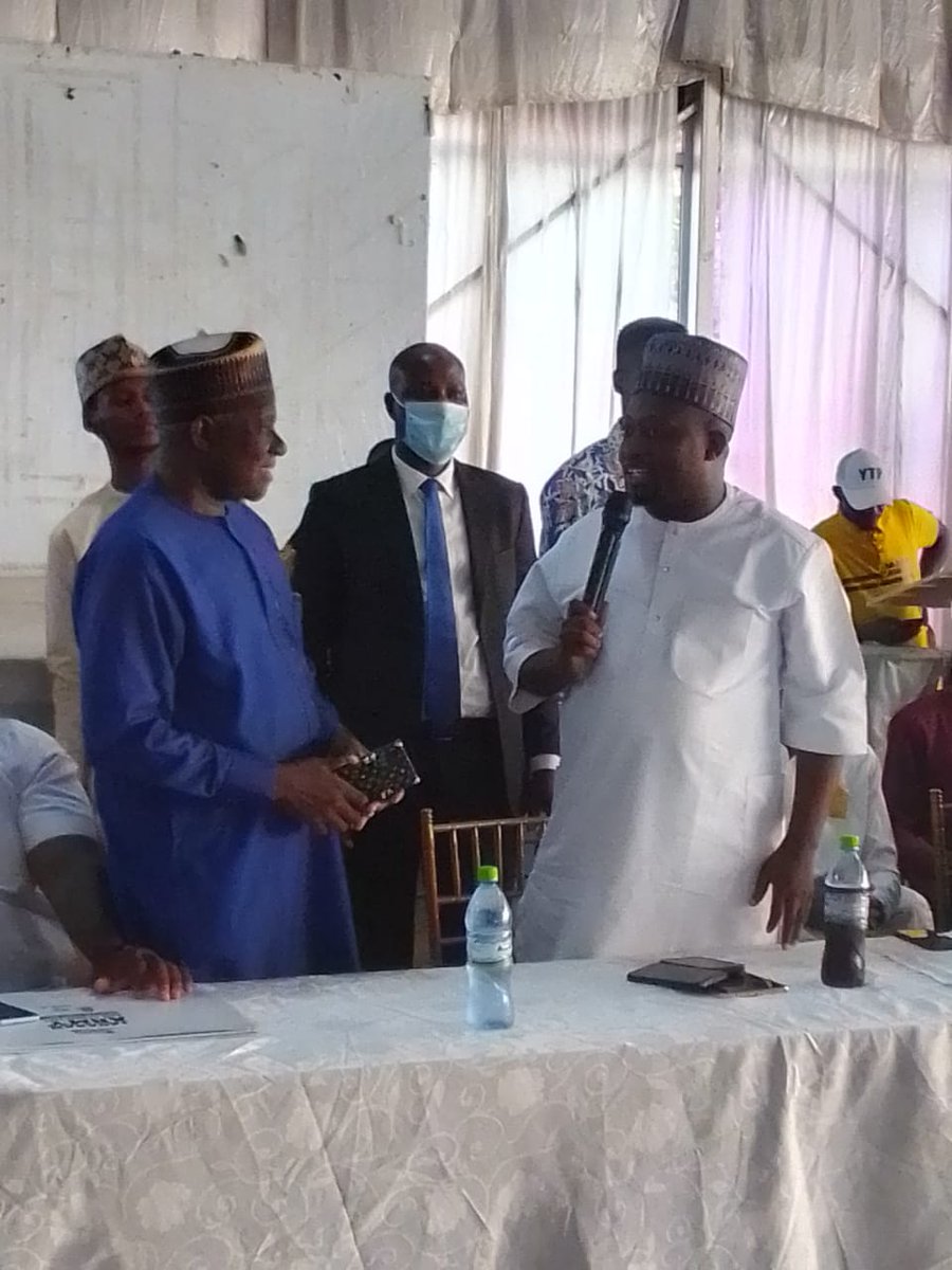 CARLY_BAT's tweet photo. Town Hall meeting Organised by Benue State Youth Leader  in honour to welcome the  National Youth Leader Hon.@dayoisrael of our great party  @OfficialAPCNg, to discuss how to Win the upcoming  General Election . https://t.co/sLcoQy8gEx