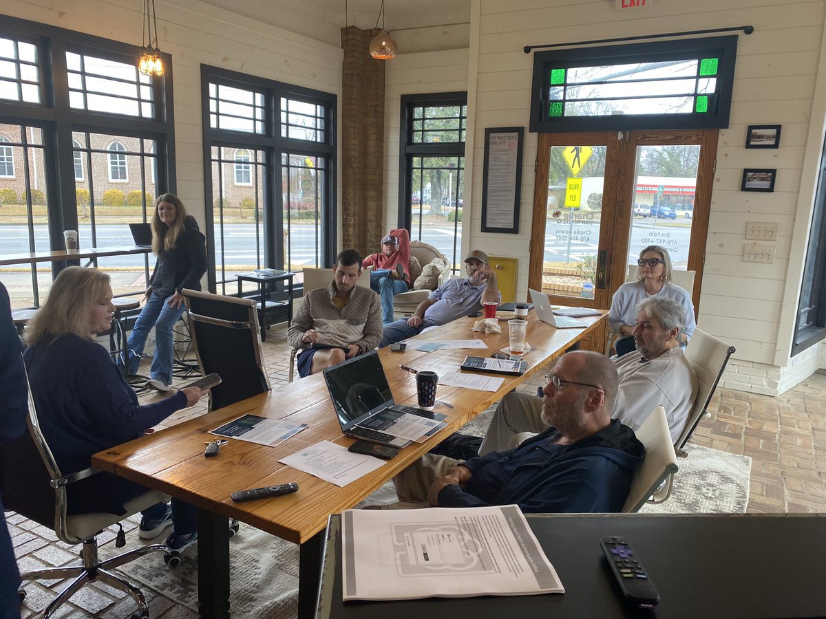 FicklingLC's tweet photo. Great January Team Meeting this morning #fickling #ficklinglakecountry #2023NewYear https://t.co/n4HJEOHhKK